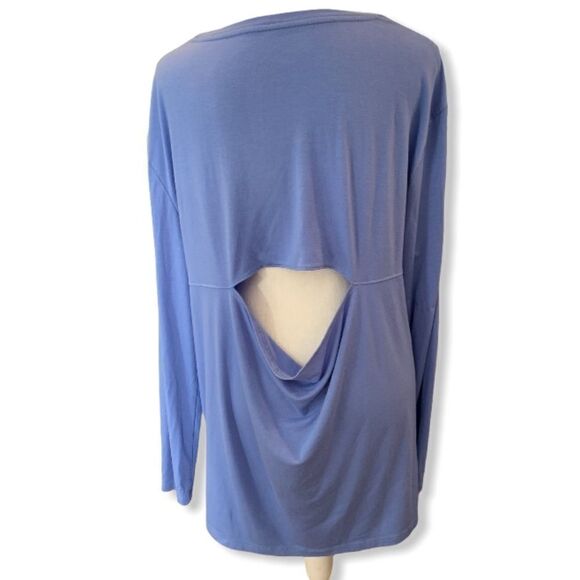 DISNEY PARKS TOP | workout T-shirt - Picture 3 of 4